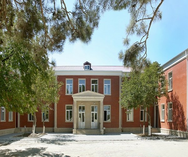 Bakıda 195 saylı məktəbdə qızılcaya yoluxan 4-cü sinif şagird vəfat edib🥀