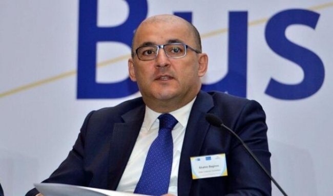 Azərbaycanın Türkiyədəki səfirliyində Dövlət Gömrük Komitəsinin nümayəndəsi vəzifəsindən azad edilib.