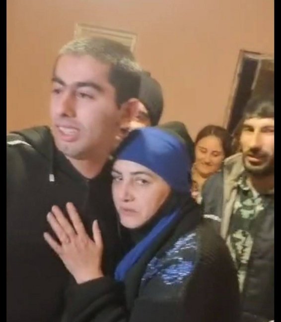 Ermənistanın əsir saxladığı iki hərbçimizdən biri ailəsinə təhvil verilib.