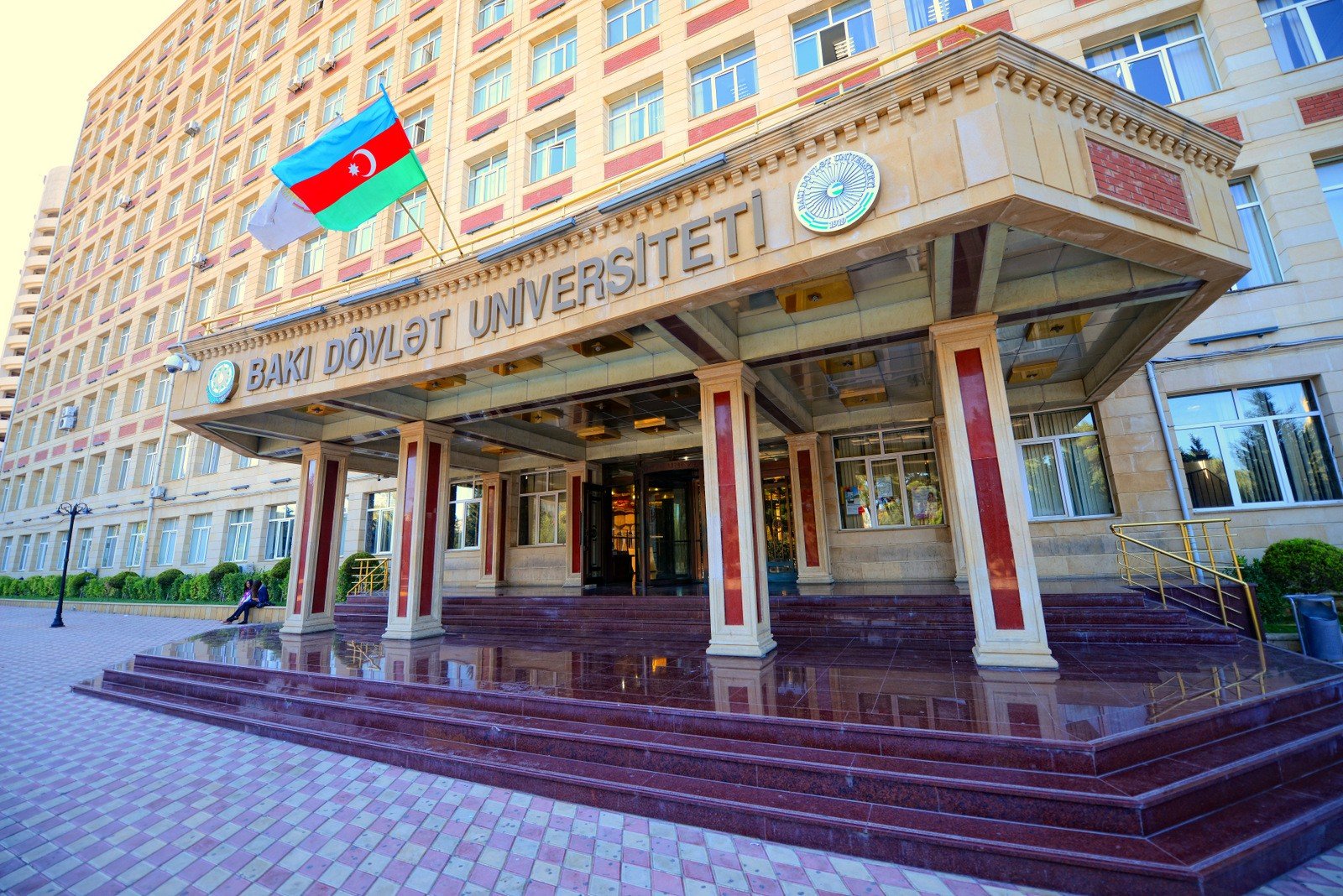 Ölkə tarixində ilk dəfə 3 universitetimiz TOP 800-ə daxil olub